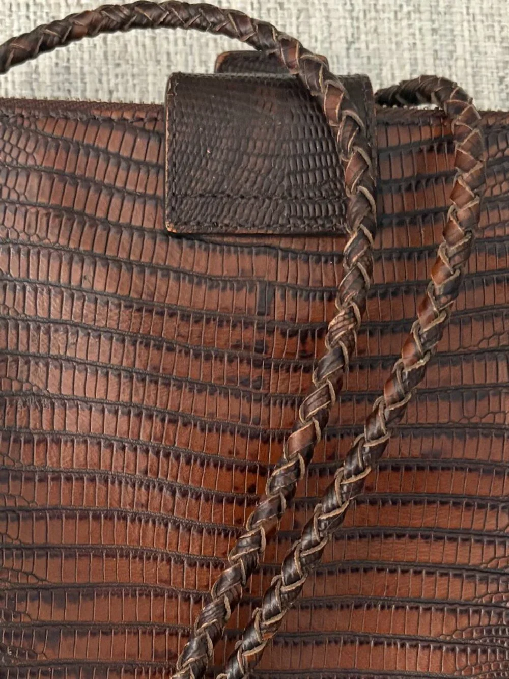 Vintage Brahmin Mojito Braided Strap Crossbody Reptile Embossed Leather Dk Brown - Picture 12 of 14